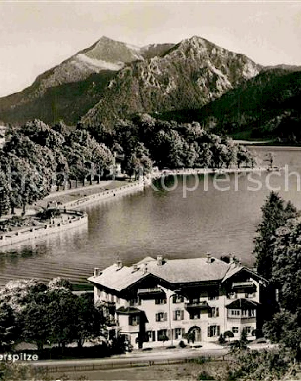 Historical photograph of the Schlierseer Hof and lake