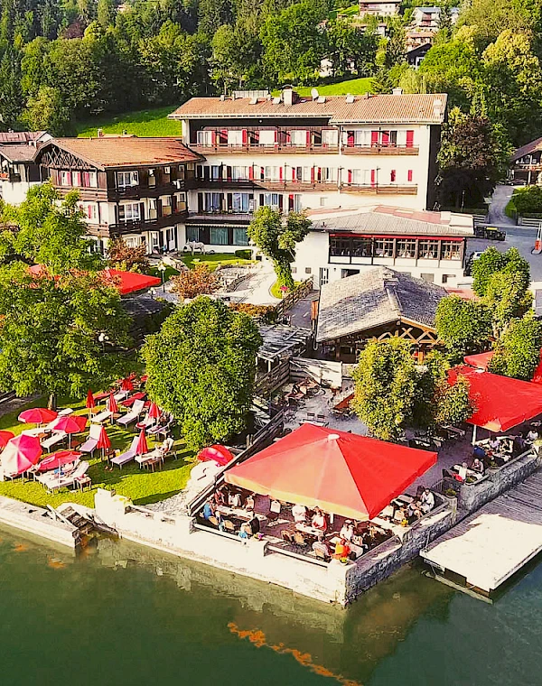 The Schlierseer Hof with direct access to Lake Schliersee from above